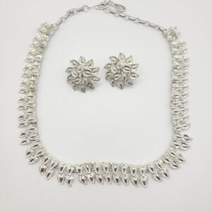 Coro Silver Leaf Necklace and Earring Set - Vintage